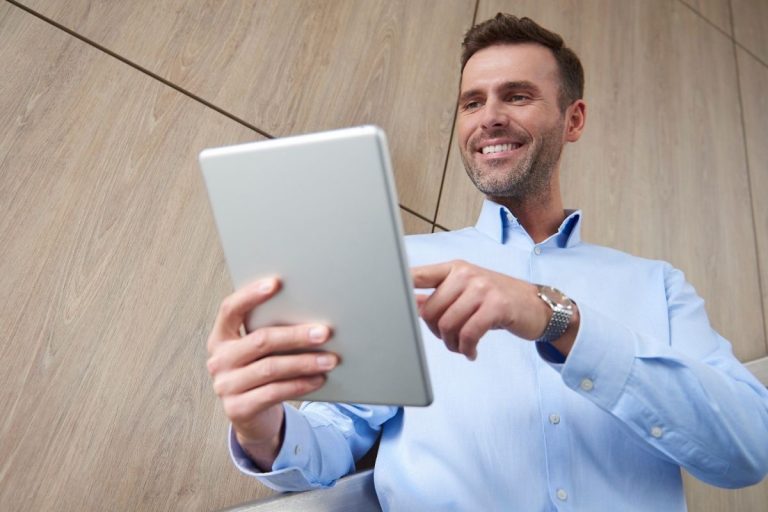 apply for government tablet