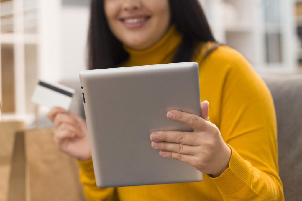 does assurance wireless offer free tablets