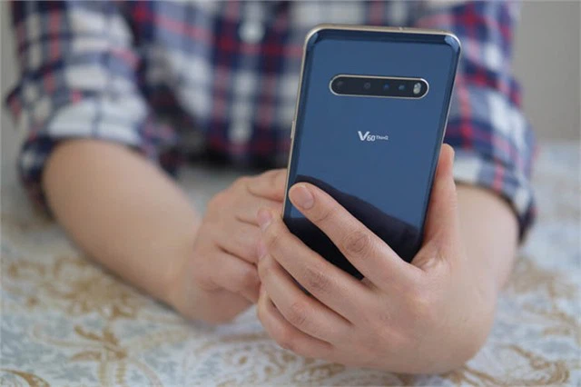 Get your discount on LG V60 ThinQ 5G with NewPhone